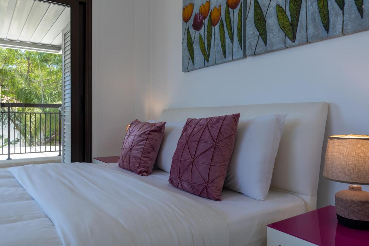 Lime 3-Bedroom Villa In פרוטאראס מראה חיצוני תמונה