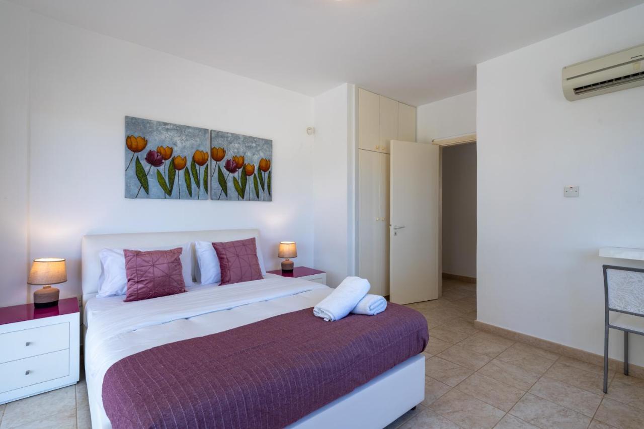 Lime 3-Bedroom Villa In פרוטאראס מראה חיצוני תמונה