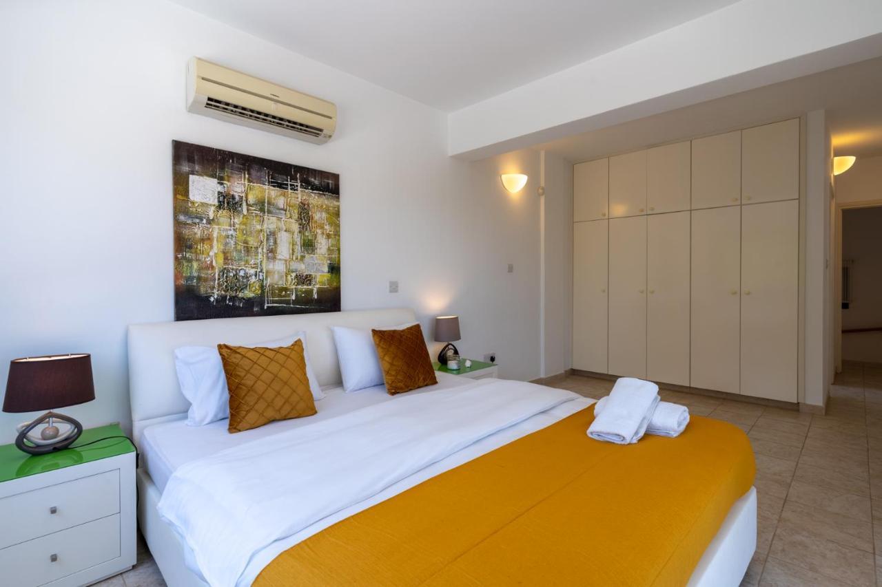 Lime 3-Bedroom Villa In פרוטאראס מראה חיצוני תמונה