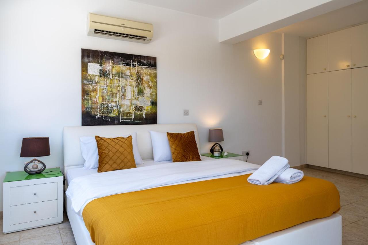 Lime 3-Bedroom Villa In פרוטאראס מראה חיצוני תמונה