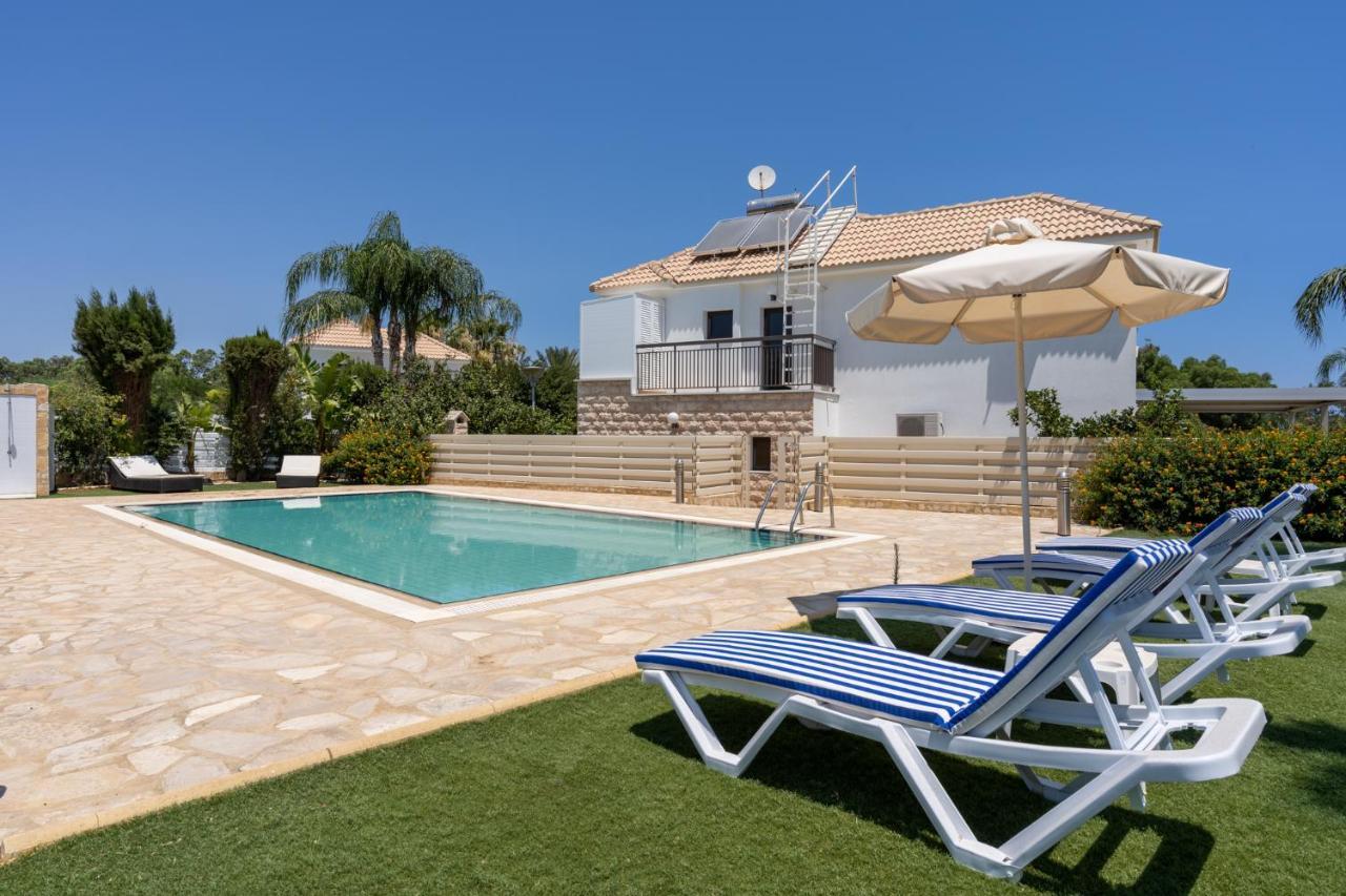 Lime 3-Bedroom Villa In פרוטאראס מראה חיצוני תמונה