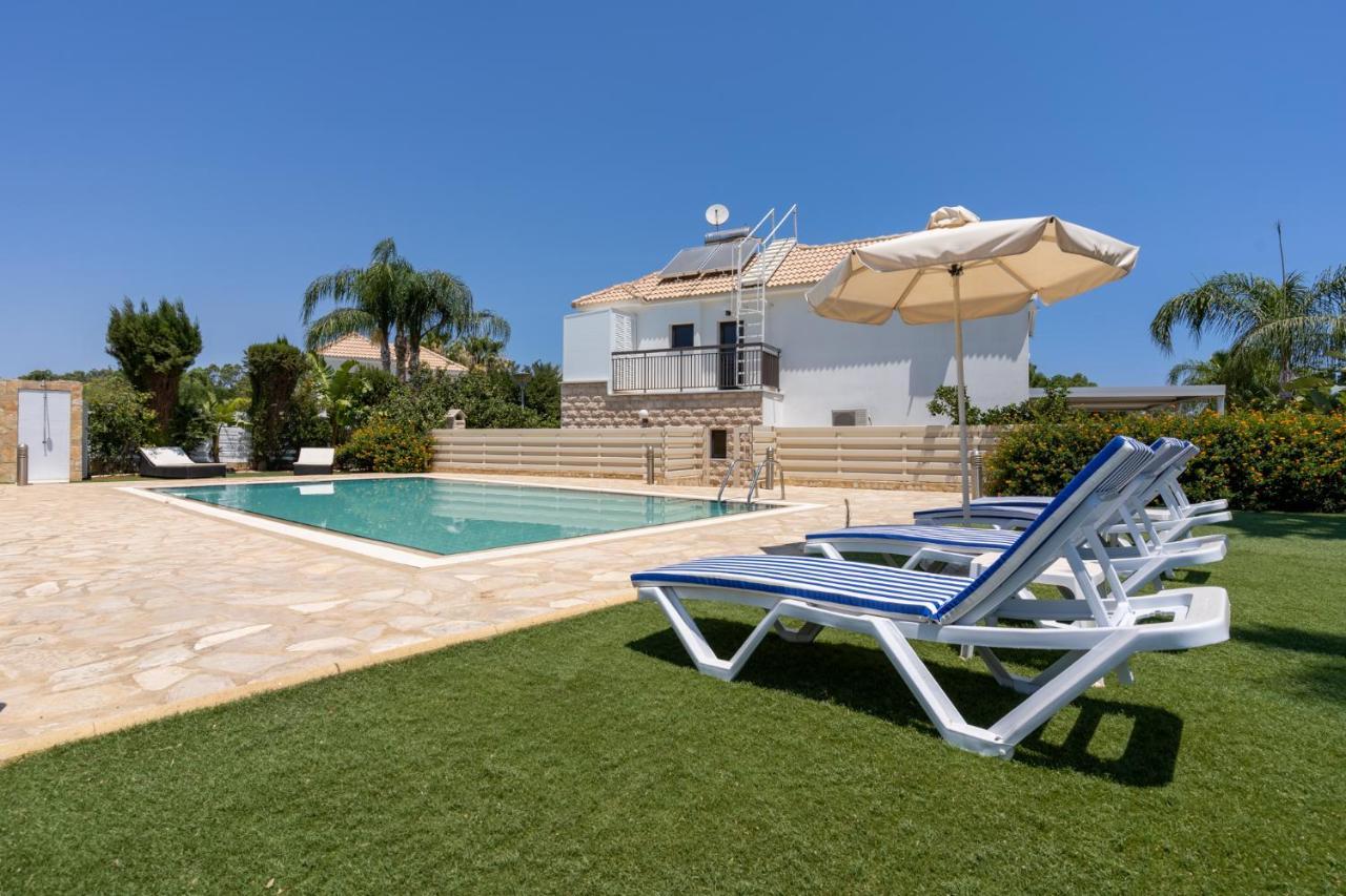 Lime 3-Bedroom Villa In פרוטאראס מראה חיצוני תמונה