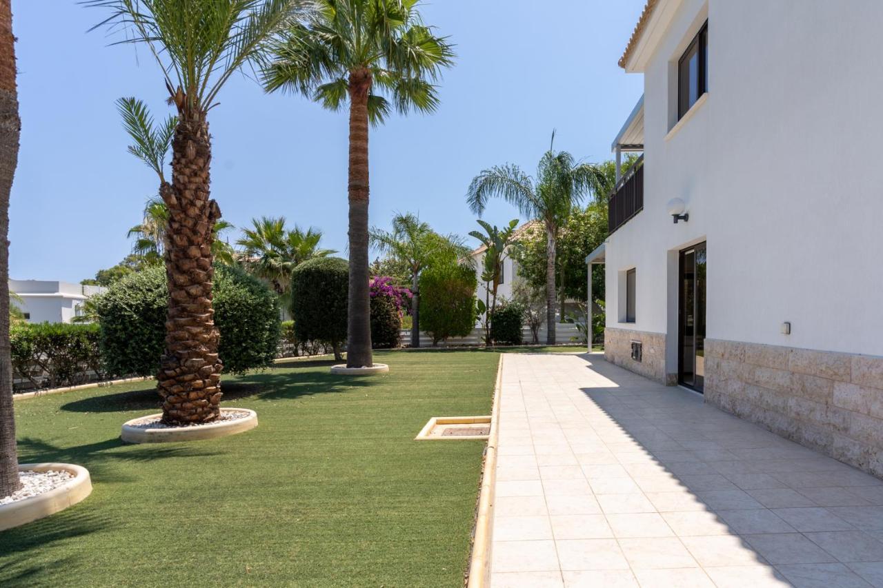 Lime 3-Bedroom Villa In פרוטאראס מראה חיצוני תמונה