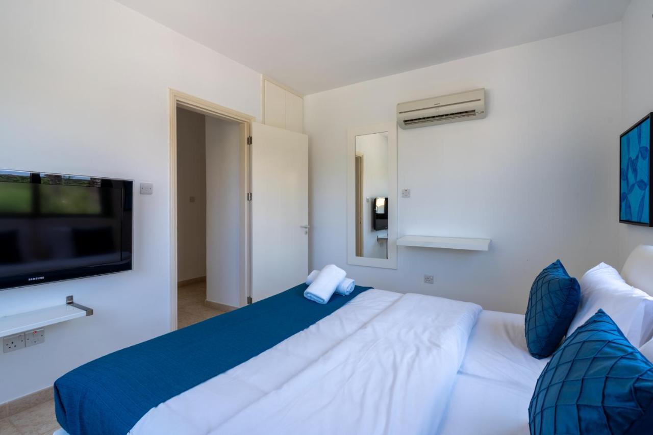 Lime 3-Bedroom Villa In פרוטאראס מראה חיצוני תמונה