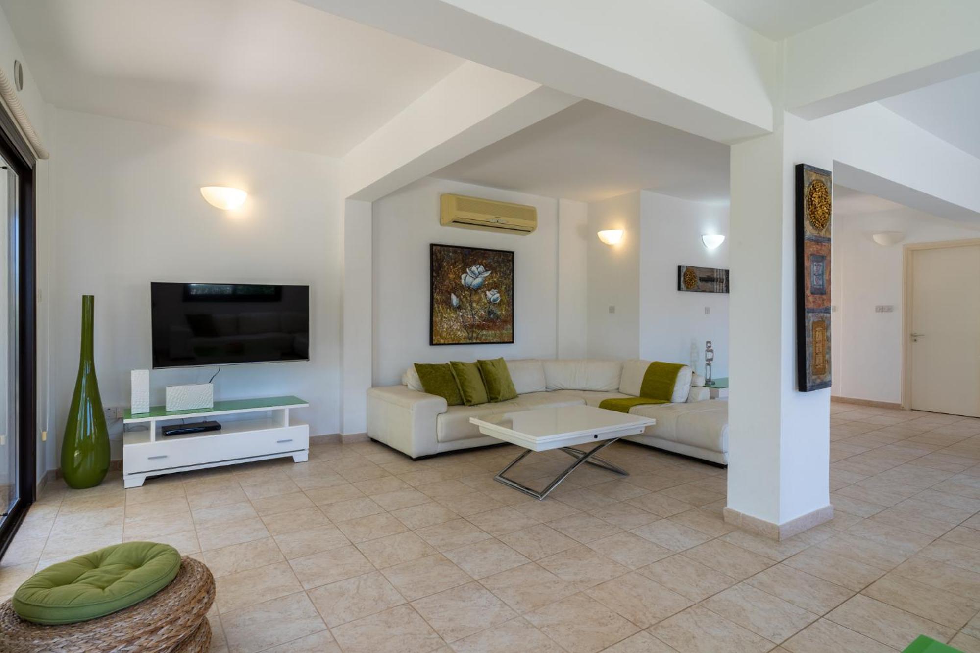Lime 3-Bedroom Villa In פרוטאראס מראה חיצוני תמונה